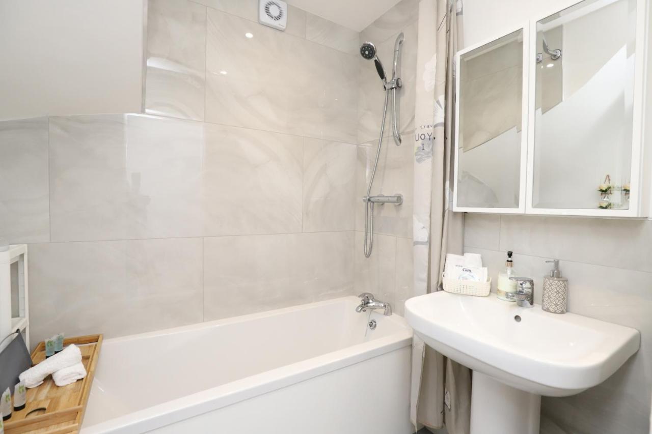 Dunstan House Luxury Holiday Home With Free Parking Oxford Exteriör bild